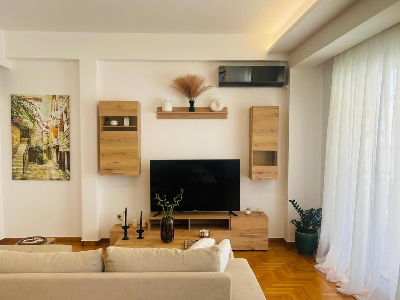 Overview Boutique Apartment Athens Exterior photo
